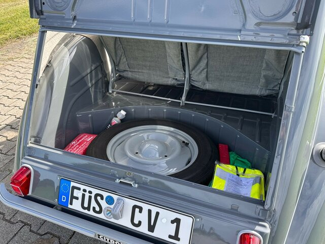 CITROEN 2 CV Ente 1959 Note 1 makellos... - Car: picture 3 CITROEN 2 CV Ente 1959 Note 1 makellos... - Car: picture 3