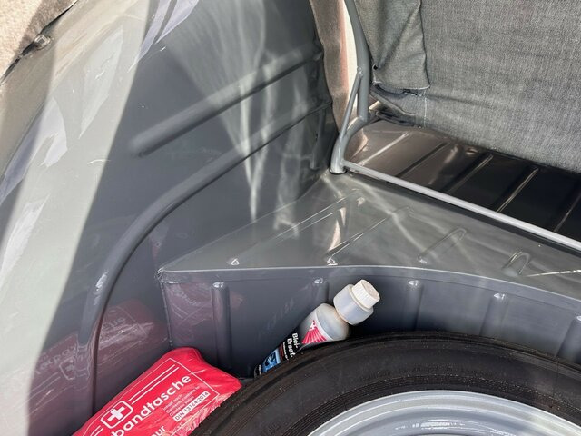 CITROEN 2 CV Ente 1959 Note 1 makellos... - Car: picture 4 CITROEN 2 CV Ente 1959 Note 1 makellos... - Car: picture 4