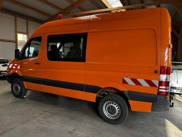 MERCEDES-BENZ Sprinter 316 CDI 4x4 Allrad L2H2 1. Hand! - Panel van, Combi van: picture 2 MERCEDES-BENZ Sprinter 316 CDI 4x4 Allrad L2H2 1. Hand! - Panel van, Combi van: picture 2