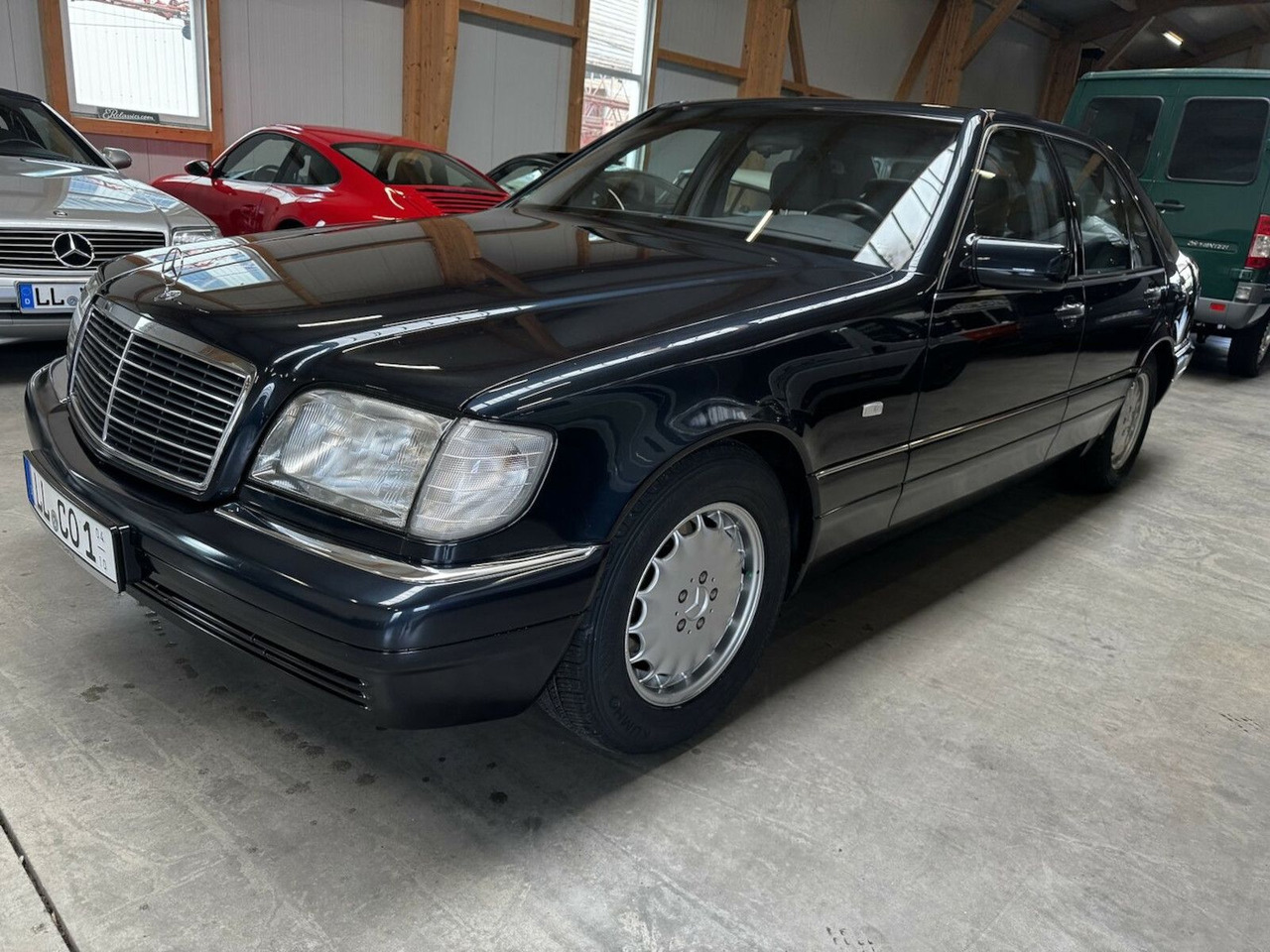Mercedes-Benz S 320 W 140 2. Hand Scheckheft Mercedes - Sedan: picture 2 Mercedes-Benz S 320 W 140 2. Hand Scheckheft Mercedes - Sedan: picture 2