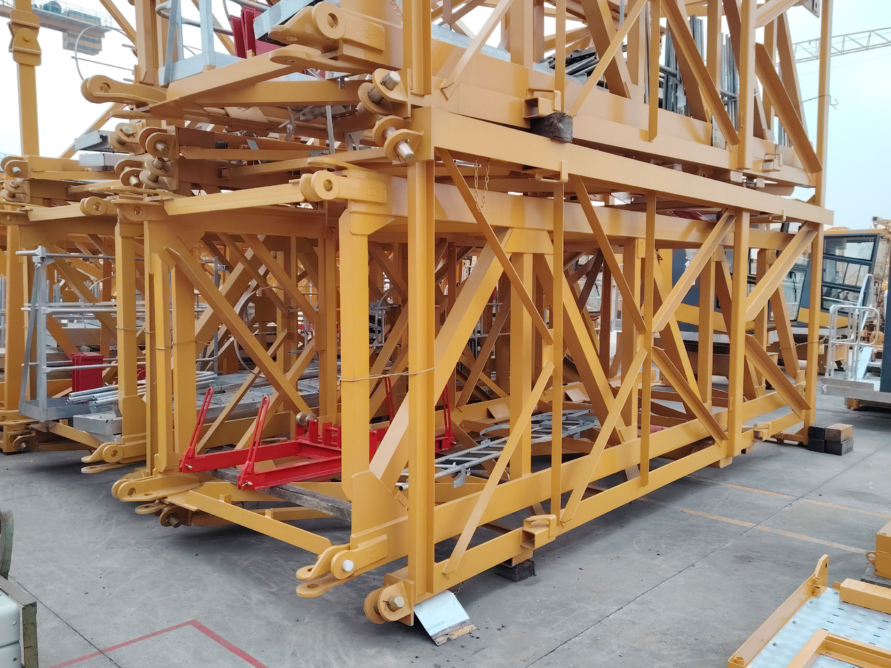 XCMG Official Prices Of Tower Cranes XGT6018-8S1 8ton Used Topless Tower Crane For Sale - Tower crane: picture 4 XCMG Official Prices Of Tower Cranes XGT6018-8S1 8ton Used Topless Tower Crane For Sale - Tower crane: picture 4