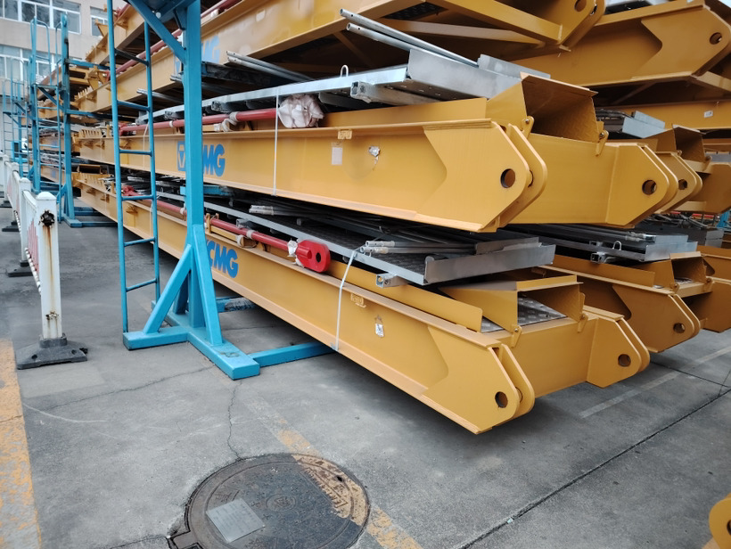 XCMG Official Prices Of Tower Cranes XGT6018-8S1 8ton Used Topless Tower Crane For Sale - Tower crane: picture 3 XCMG Official Prices Of Tower Cranes XGT6018-8S1 8ton Used Topless Tower Crane For Sale - Tower crane: picture 3