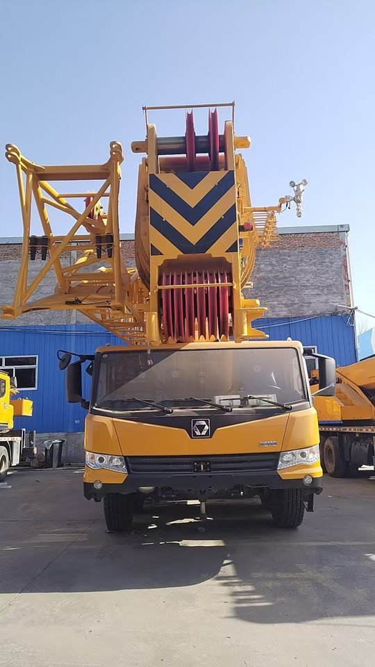 XCMG Official Second Hand 100 Ton Truck Crane QY100K7C_1 Mobile Crane Price - Mobile crane: picture 5 XCMG Official Second Hand 100 Ton Truck Crane QY100K7C_1 Mobile Crane Price - Mobile crane: picture 5