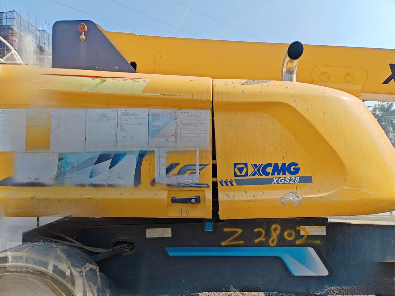 Lease a  XCMG Official Used Self Propelled Aerial Work Platform 28m XGS28 Hydraulic Lift Cherry Picker XCMG Official Used Self Propelled Aerial Work Platform 28m XGS28 Hydraulic Lift Cherry Picker: picture 8