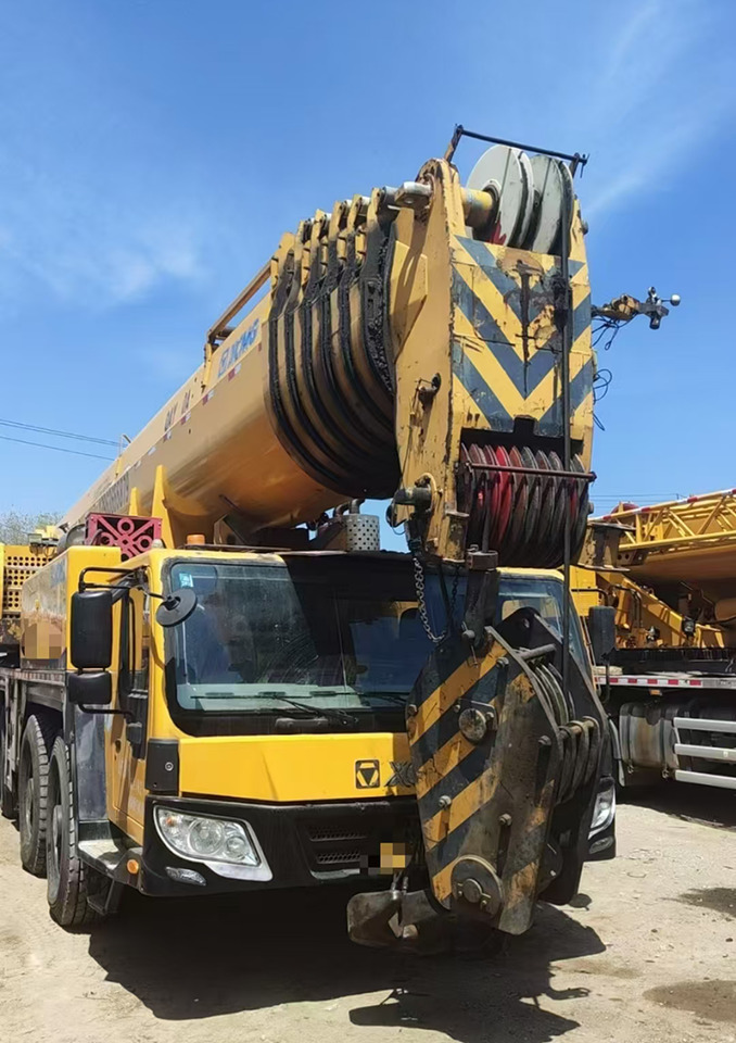 XCMG QAY260 260ton used all terrain mobile hydraulic truck crane price - All terrain crane: picture 4 XCMG QAY260 260ton used all terrain mobile hydraulic truck crane price - All terrain crane: picture 4