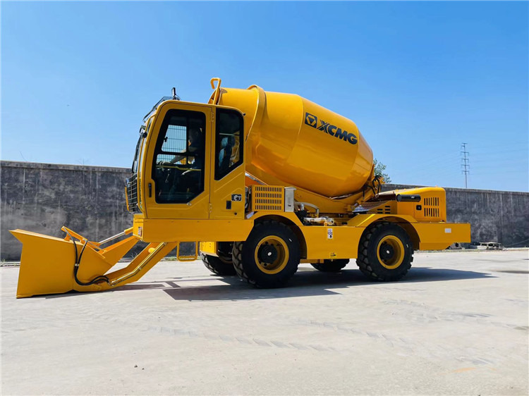 New Concrete mixer XCMG Self Loading Concrete Mixer 3.5m3 Portable Diesel Mini Small Concrete Cement Mixer for Sale: picture 6 New Concrete mixer XCMG Self Loading Concrete Mixer 3.5m3 Portable Diesel Mini Small Concrete Cement Mixer for Sale: picture 6