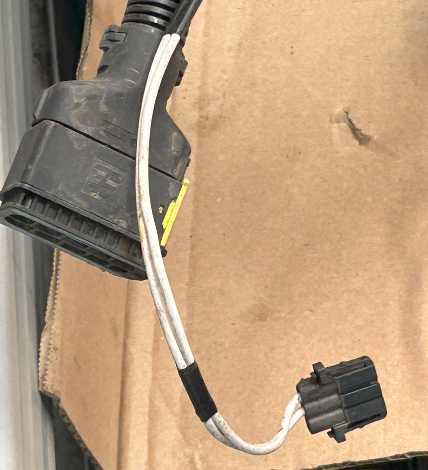 DAF XF 106 ELECTRICAL HARNESS - Cables/ Wire harness: picture 3 DAF XF 106 ELECTRICAL HARNESS - Cables/ Wire harness: picture 3