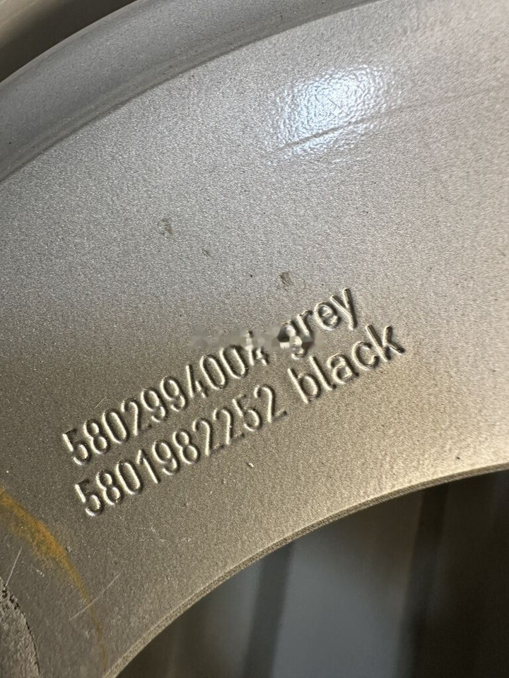 IVECO 6x205 16 IVECO DAILY - Rim for Truck: picture 2 IVECO 6x205 16 IVECO DAILY - Rim for Truck: picture 2