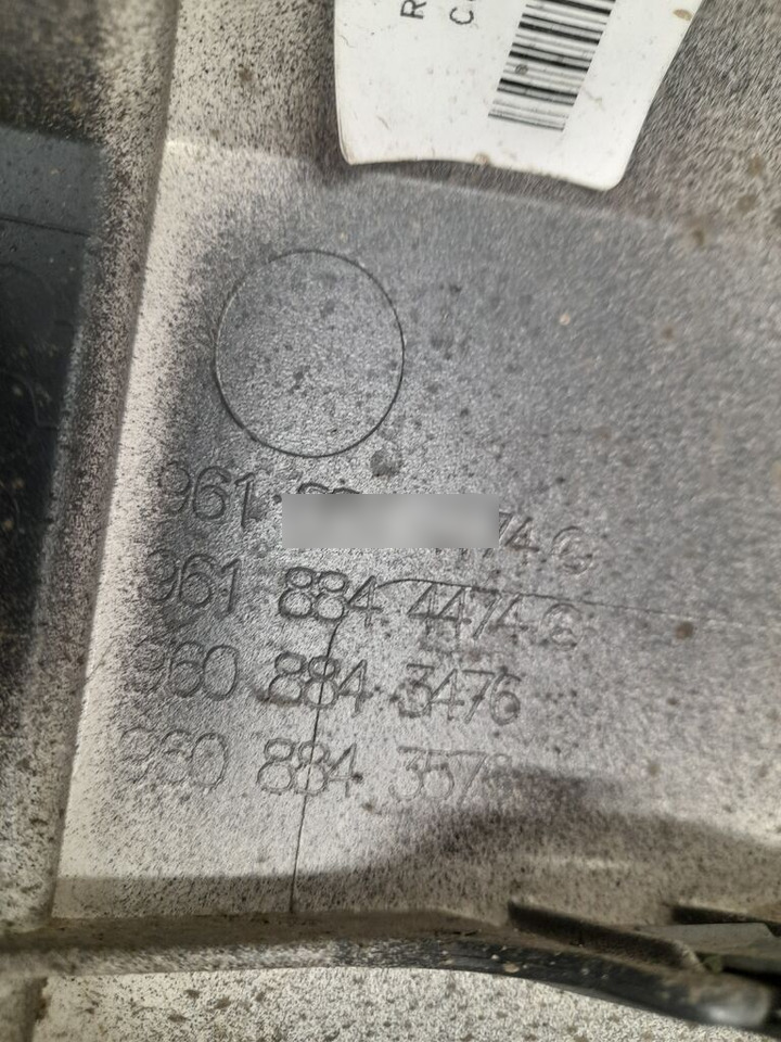 Mercedes-Benz ACTROS MP4 Mercedes-Benz MP4 ACTROS ANTOS truck - Fender for Truck: picture 3 Mercedes-Benz ACTROS MP4 Mercedes-Benz MP4 ACTROS ANTOS truck - Fender for Truck: picture 3