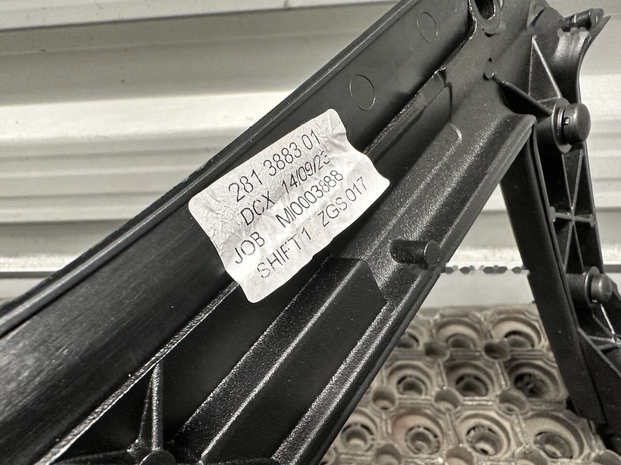 Mercedes-Benz ATEGO AXOR A 9408107516 Mercedes-Benz - Rear view mirror for Truck: picture 5 Mercedes-Benz ATEGO AXOR A 9408107516 Mercedes-Benz - Rear view mirror for Truck: picture 5