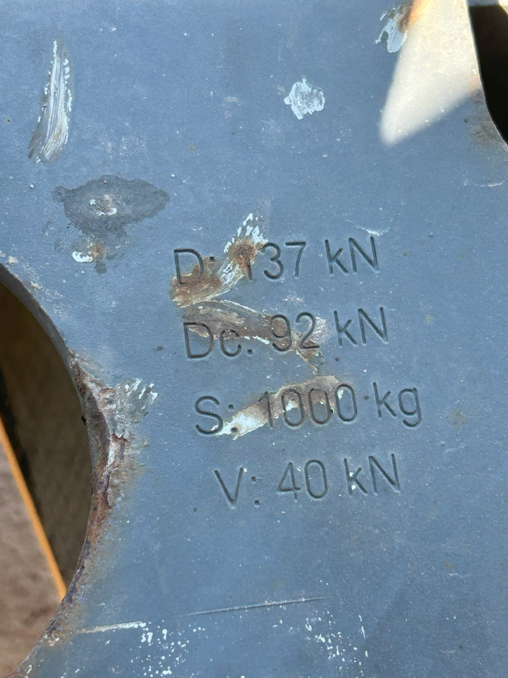 ROCKINGER RO 400 G145HOOK AUTOMATIC COUPLING RO400A46001 DAF XF 106 - Universal part for Truck: picture 4 ROCKINGER RO 400 G145HOOK AUTOMATIC COUPLING RO400A46001 DAF XF 106 - Universal part for Truck: picture 4