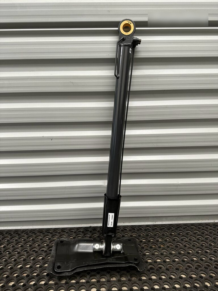 SIŁOWNIK PODNOSZENIA KABINY MB0035534405 ACTROS ATEGO MP4 Mercedes-Benz MB0035534405 truck - Hydraulic cylinder for Truck: picture 1 SIŁOWNIK PODNOSZENIA KABINY MB0035534405 ACTROS ATEGO MP4 Mercedes-Benz MB0035534405 truck - Hydraulic cylinder for Truck: picture 1