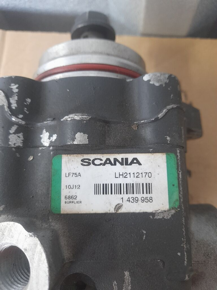 Scania LH2112170   Scania truck - Steering pump for Truck: picture 3 Scania LH2112170   Scania truck - Steering pump for Truck: picture 3
