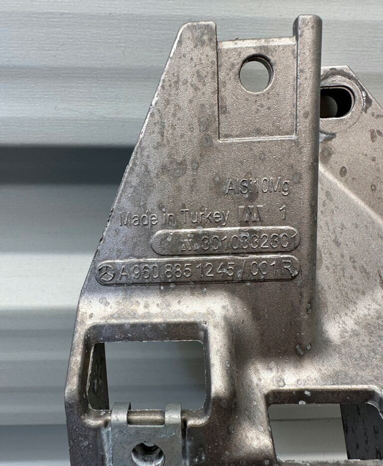 WSPORNIK MOCOWANIE A9608851245 Mercedes-Benz ACTROS MP4 A9608851245 truck - Body and exterior for Truck: picture 2 WSPORNIK MOCOWANIE A9608851245 Mercedes-Benz ACTROS MP4 A9608851245 truck - Body and exterior for Truck: picture 2