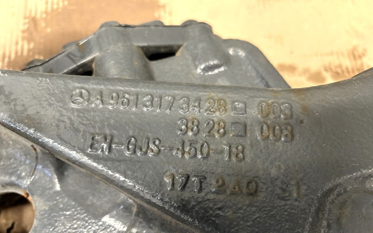 WSPORNIK MOCOWANIE ŁAPA ZACZEPU Mercedes-Benz ACTROS MP4 truck - Suspension for Truck: picture 1 WSPORNIK MOCOWANIE ŁAPA ZACZEPU Mercedes-Benz ACTROS MP4 truck - Suspension for Truck: picture 1