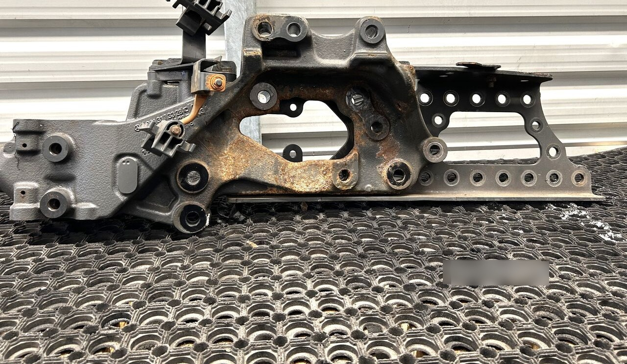 WSPORNIK MOCOWANIE ŁAPA ZACZEPU Mercedes-Benz ACTROS MP4 truck - Suspension for Truck: picture 1 WSPORNIK MOCOWANIE ŁAPA ZACZEPU Mercedes-Benz ACTROS MP4 truck - Suspension for Truck: picture 1