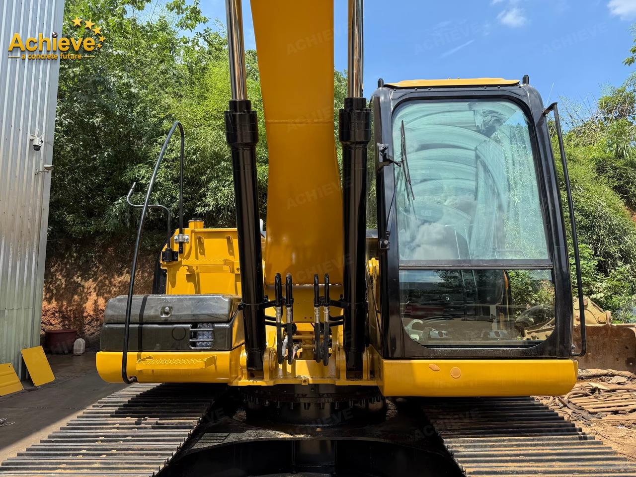 Crawler excavator CATERPILLAR 【ACHIEVE】TOP CONDITION!!! CAT 320D2L tracked excavator: picture 8