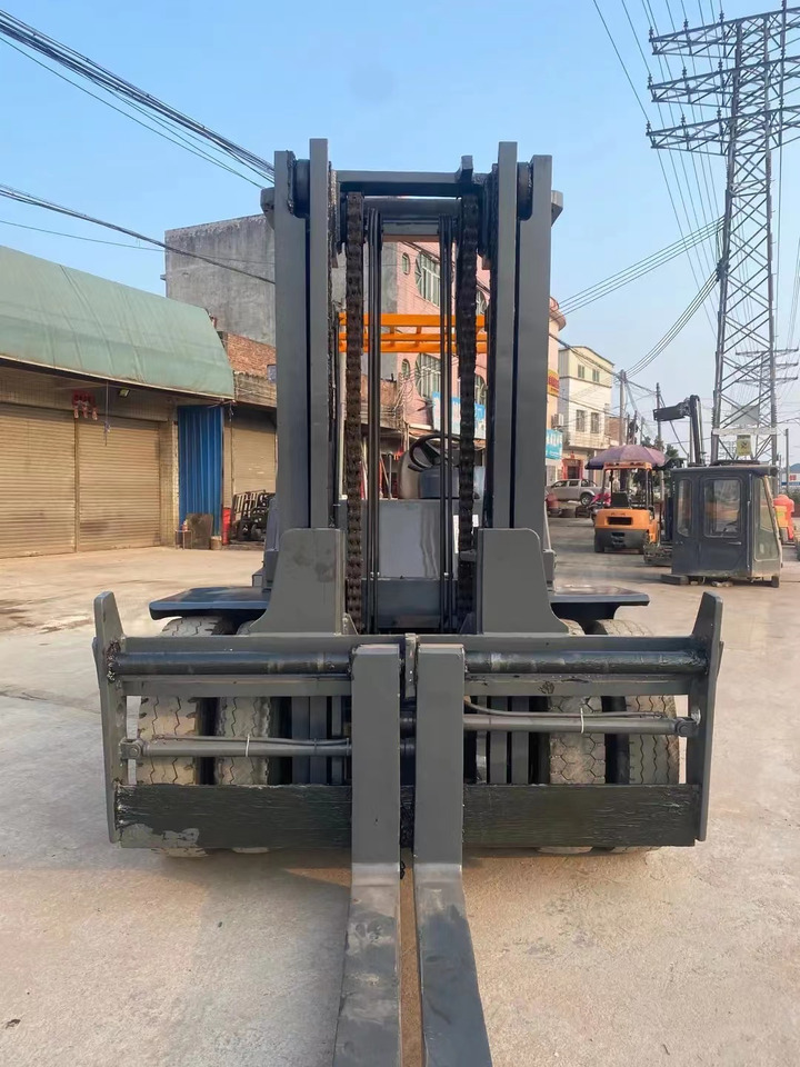 TCM FD100 Forklift Good Price Secondhand 10 ton Forklift Machine - Diesel forklift: picture 4 TCM FD100 Forklift Good Price Secondhand 10 ton Forklift Machine - Diesel forklift: picture 4
