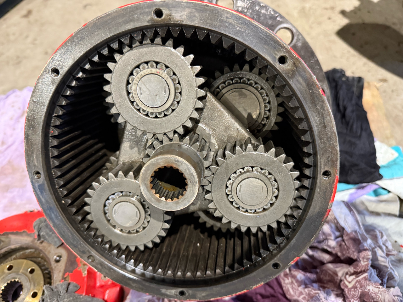 O&K MH PLUS - Swing motor for Excavator: picture 2 O&K MH PLUS - Swing motor for Excavator: picture 2