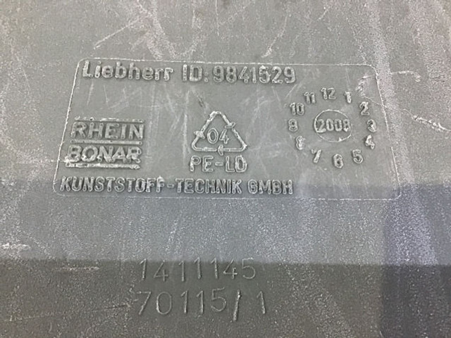 Liebherr Fender Right - Body and exterior: picture 4 Liebherr Fender Right - Body and exterior: picture 4