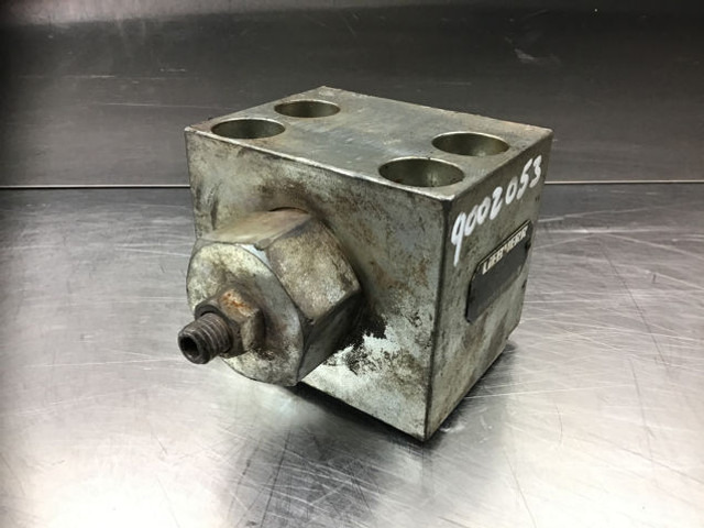 Liebherr Flow Reg. Check Valve - Engine and parts: picture 1 Liebherr Flow Reg. Check Valve - Engine and parts: picture 1