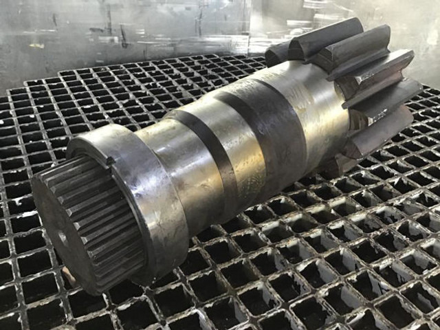 Liebherr Output Shaft - Axle and parts: picture 4 Liebherr Output Shaft - Axle and parts: picture 4