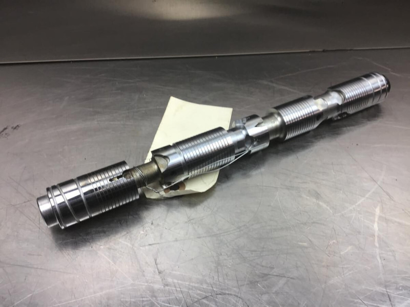 Liebherr Piston - Hydraulic cylinder: picture 3 Liebherr Piston - Hydraulic cylinder: picture 3