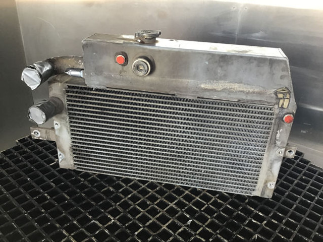 Liebherr Watercooler - Intercooler: picture 4 Liebherr Watercooler - Intercooler: picture 4