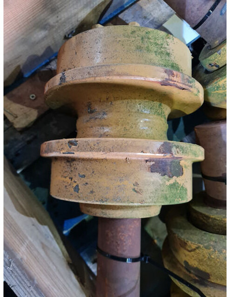 Liebherr Roller Single Flange D7F - Spare parts: picture 3 Liebherr Roller Single Flange D7F - Spare parts: picture 3