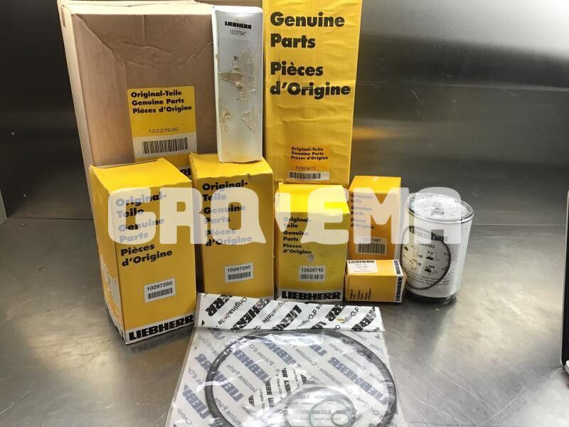 Liebherr Service Kit 500 hours R906/R916/R926 - Spare parts: picture 1 Liebherr Service Kit 500 hours R906/R916/R926 - Spare parts: picture 1