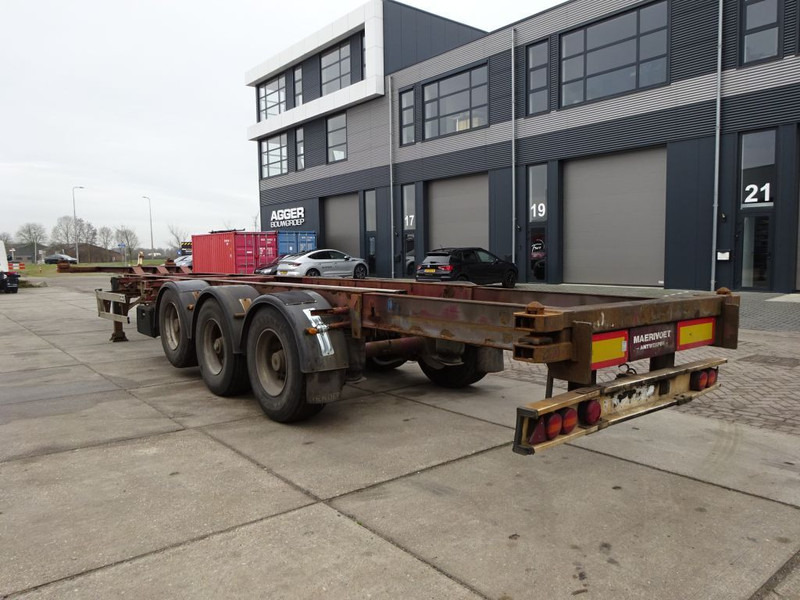 Renders ROC 12.27 Container Chassis / SAF + DRUM / Lift Axle - Container transporter/ Swap body semi-trailer: picture 2 Renders ROC 12.27 Container Chassis / SAF + DRUM / Lift Axle - Container transporter/ Swap body semi-trailer: picture 2