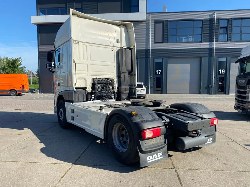 DAF XF 106.480 SSC / Intarder / Stand Airco / Full Spoilers - Tractor unit: picture 4 DAF XF 106.480 SSC / Intarder / Stand Airco / Full Spoilers - Tractor unit: picture 4