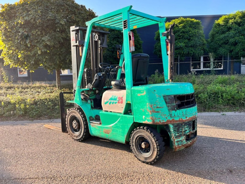 Mitsubishi FD25 - Diesel forklift: picture 5 Mitsubishi FD25 - Diesel forklift: picture 5