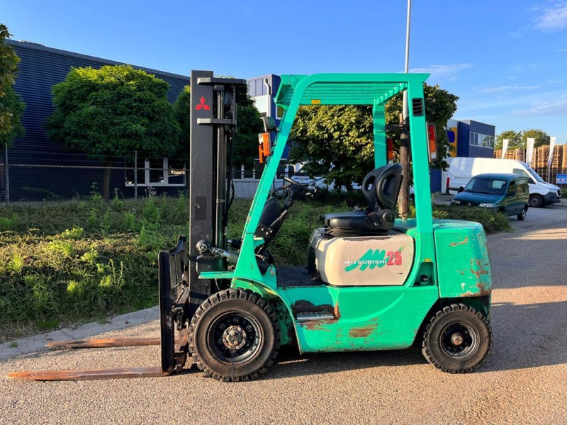 Mitsubishi FD25 - Diesel forklift: picture 1 Mitsubishi FD25 - Diesel forklift: picture 1