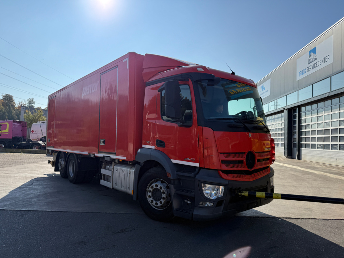 MERCEDES Antos 2540 6x2 (Engine defect) - Box truck: picture 3 MERCEDES Antos 2540 6x2 (Engine defect) - Box truck: picture 3