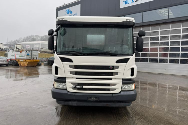 Scania P450 10x4 Liebherr 10m3 - Concrete mixer truck: picture 2 Scania P450 10x4 Liebherr 10m3 - Concrete mixer truck: picture 2