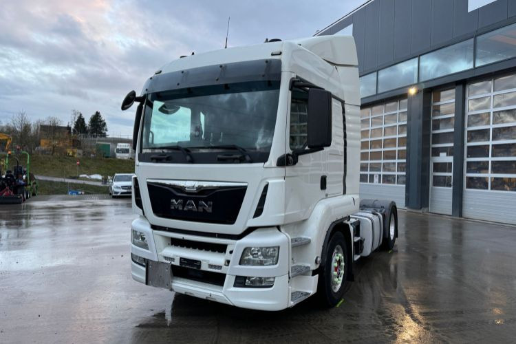 MAN TGS 18.440 ADR Nebenabtrieb Getriebe - Tractor unit: picture 1 MAN TGS 18.440 ADR Nebenabtrieb Getriebe - Tractor unit: picture 1