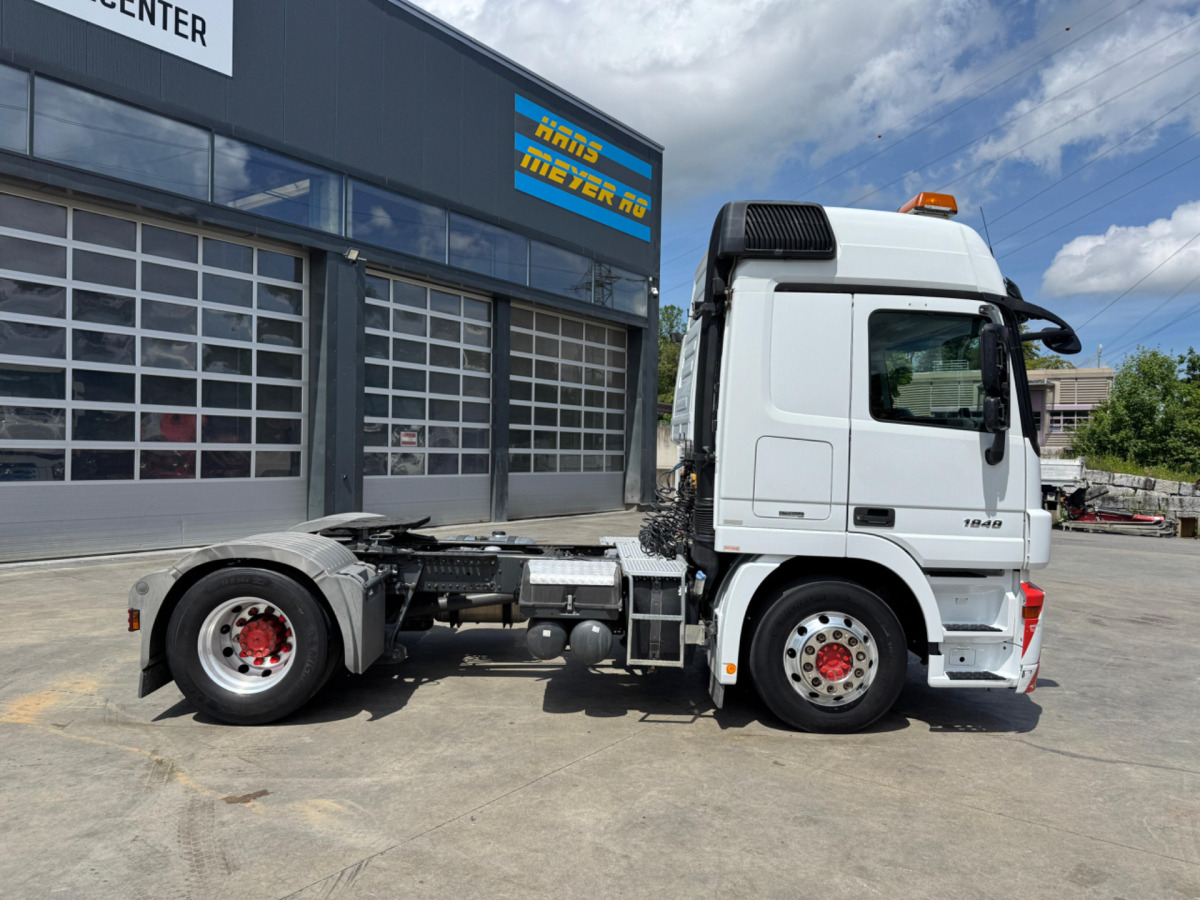 MERCEDES Actros 1848 4x2 - Tractor unit: picture 5 MERCEDES Actros 1848 4x2 - Tractor unit: picture 5