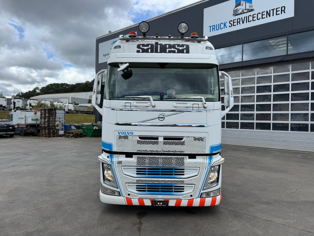 VOLVO FH-460 4x2 Mega Verstellbare Sattelkupplung - Tractor unit: picture 2 VOLVO FH-460 4x2 Mega Verstellbare Sattelkupplung - Tractor unit: picture 2