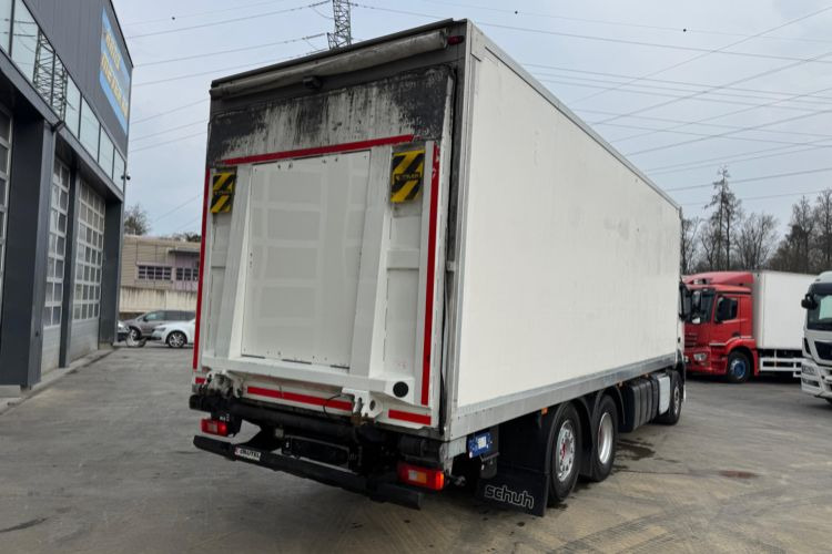 Volvo FM-420 6x2 BiTemp Thermoking - Refrigerator truck: picture 5 Volvo FM-420 6x2 BiTemp Thermoking - Refrigerator truck: picture 5