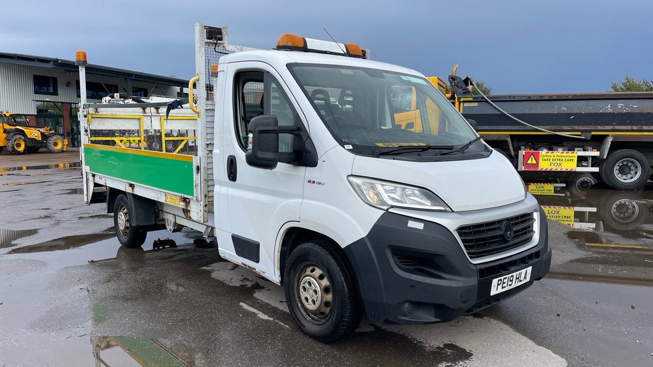 FIAT DUCATO 35 2.3 MULTIJET 130PS - Flatbed van: picture 1 FIAT DUCATO 35 2.3 MULTIJET 130PS - Flatbed van: picture 1