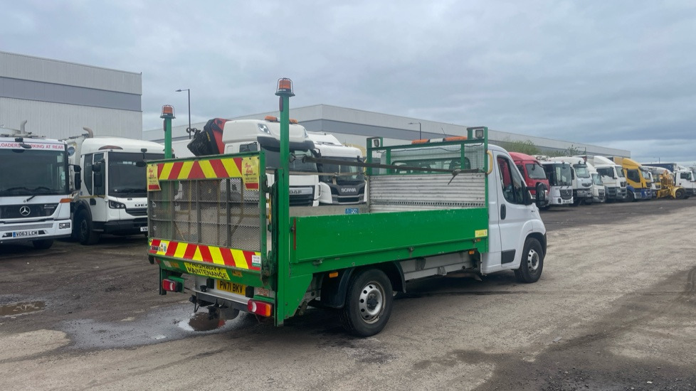 FIAT DUCATO 35 MAXI 2.3 MULTIJET - Flatbed van: picture 4 FIAT DUCATO 35 MAXI 2.3 MULTIJET - Flatbed van: picture 4