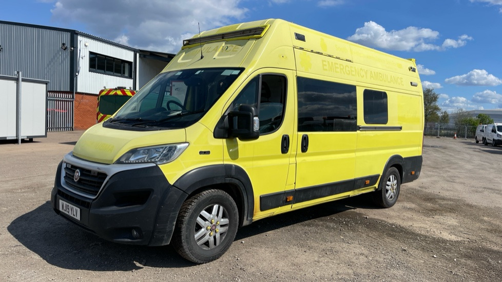FIAT DUCATO 42 2.3 MULTIJET - Flatbed van: picture 2 FIAT DUCATO 42 2.3 MULTIJET - Flatbed van: picture 2