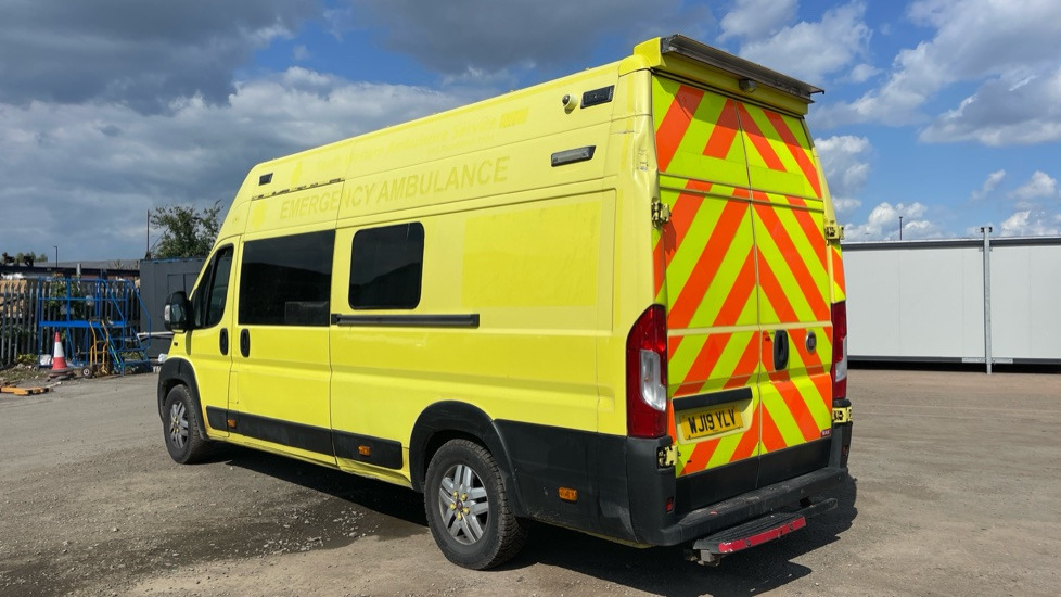 FIAT DUCATO 42 2.3 MULTIJET - Flatbed van: picture 3 FIAT DUCATO 42 2.3 MULTIJET - Flatbed van: picture 3