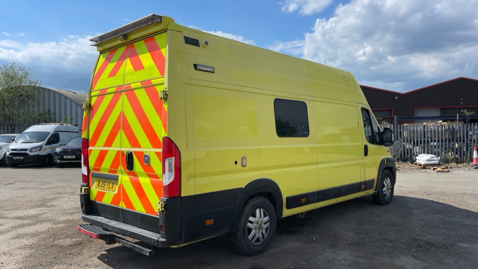 FIAT DUCATO 42 2.3 MULTIJET - Flatbed van: picture 4 FIAT DUCATO 42 2.3 MULTIJET - Flatbed van: picture 4