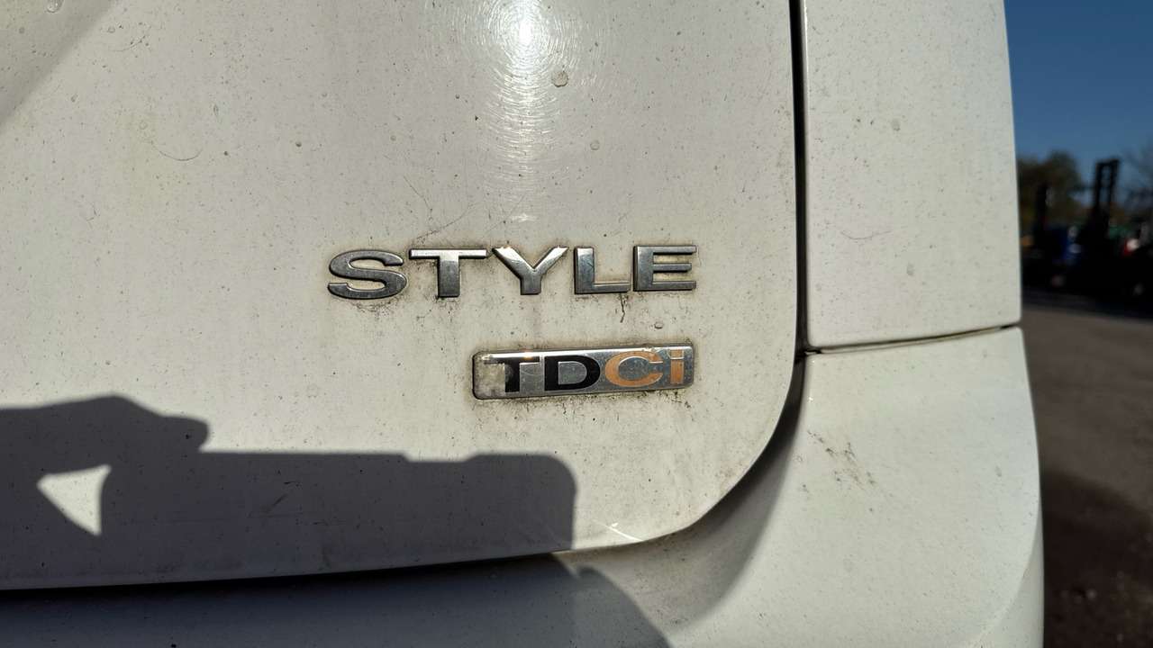 Hatchback FORD FOCUS 1.6 TDCI STYLE: picture 18