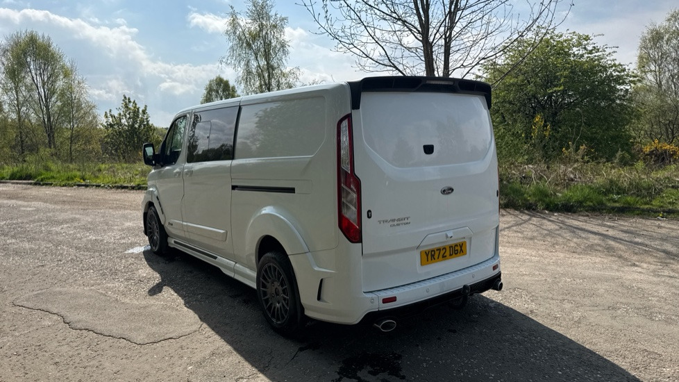 FORD TRANSIT CUSTOM 320 2.0 ECOBLUE 170PS MS-RT - Combi van: picture 3 FORD TRANSIT CUSTOM 320 2.0 ECOBLUE 170PS MS-RT - Combi van: picture 3