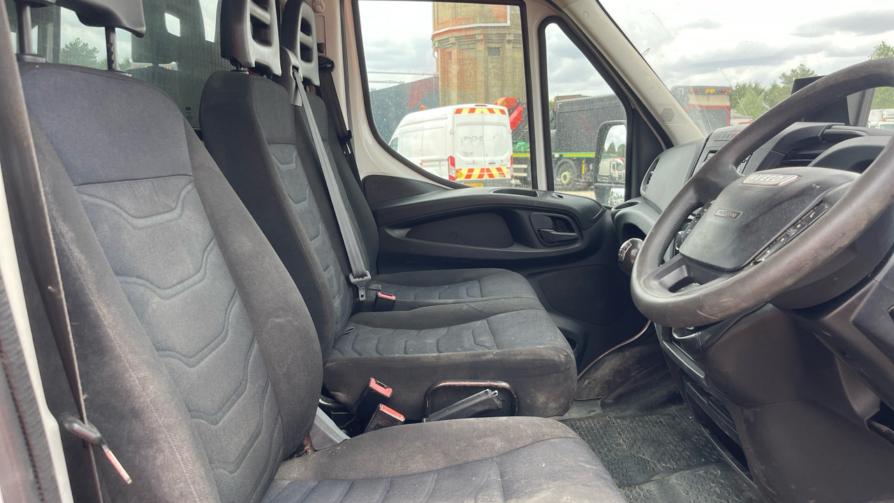 IVECO DAILY 35-140 - Tipper van: picture 5 IVECO DAILY 35-140 - Tipper van: picture 5