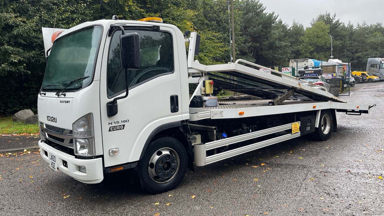 Isuzu N75 190 - Autotransporter truck: picture 2 Isuzu N75 190 - Autotransporter truck: picture 2