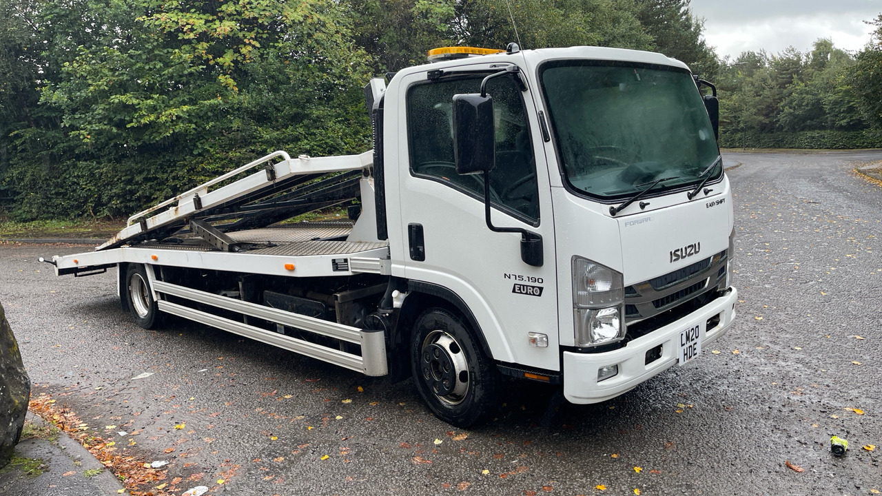 Isuzu N75 190 - Autotransporter truck: picture 1 Isuzu N75 190 - Autotransporter truck: picture 1